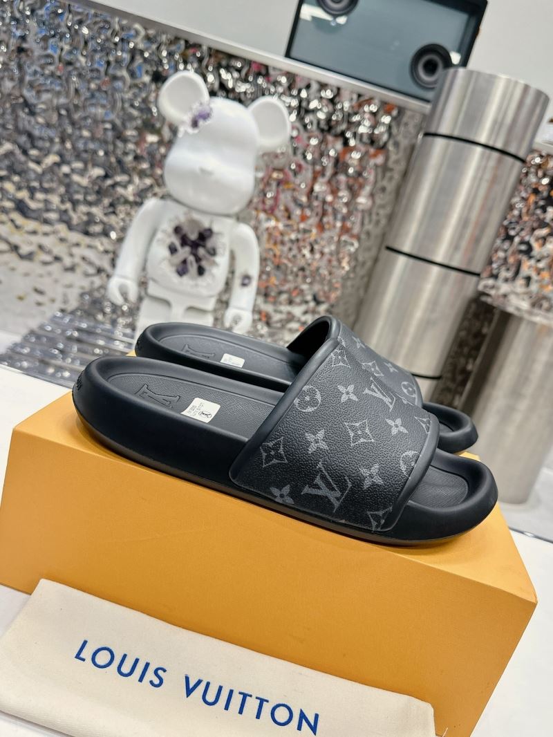 Louis Vuitton Slippers